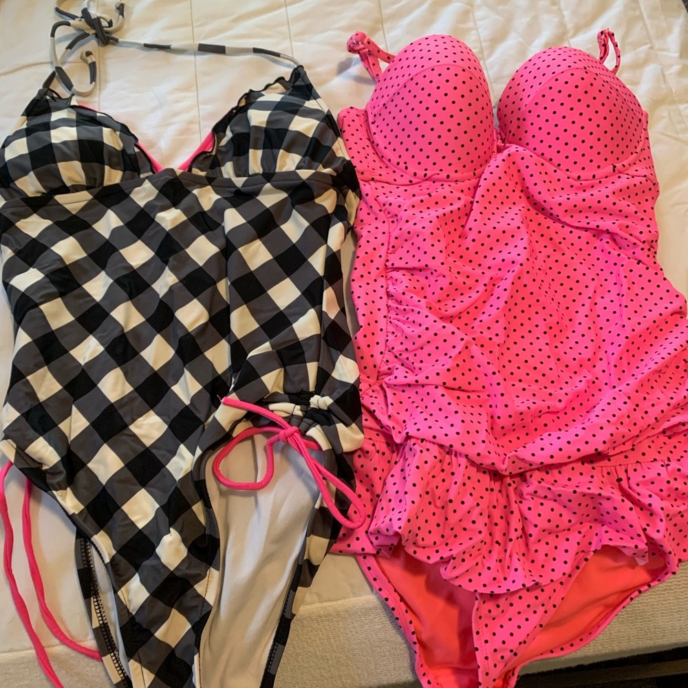 WOMENS ONE PIECE BATHING SUITS